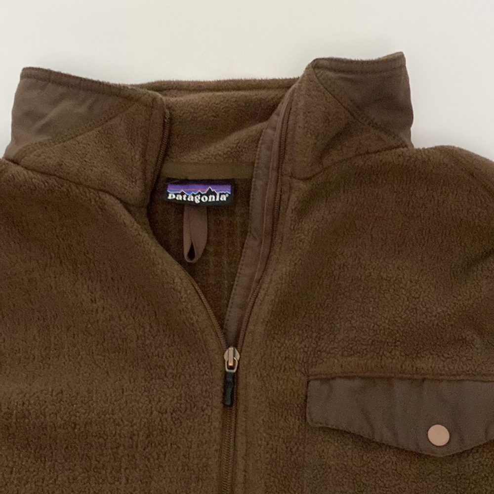 Men’s Patagonia zip up jacket